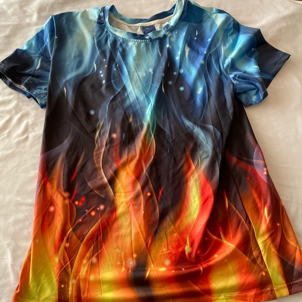 Laidipas Men’s Flame Fire, 3D Graphic T-shirt, Short Sleeve, Blue Orange, Sz M